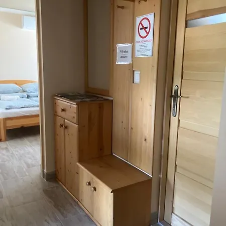 Lejlighed Bagolyvar Vendeghaz Abádszalók